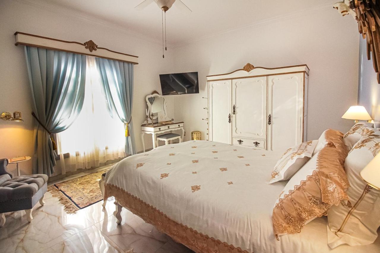 Casa Nostra Boutique Hotel Парати Екстериор снимка